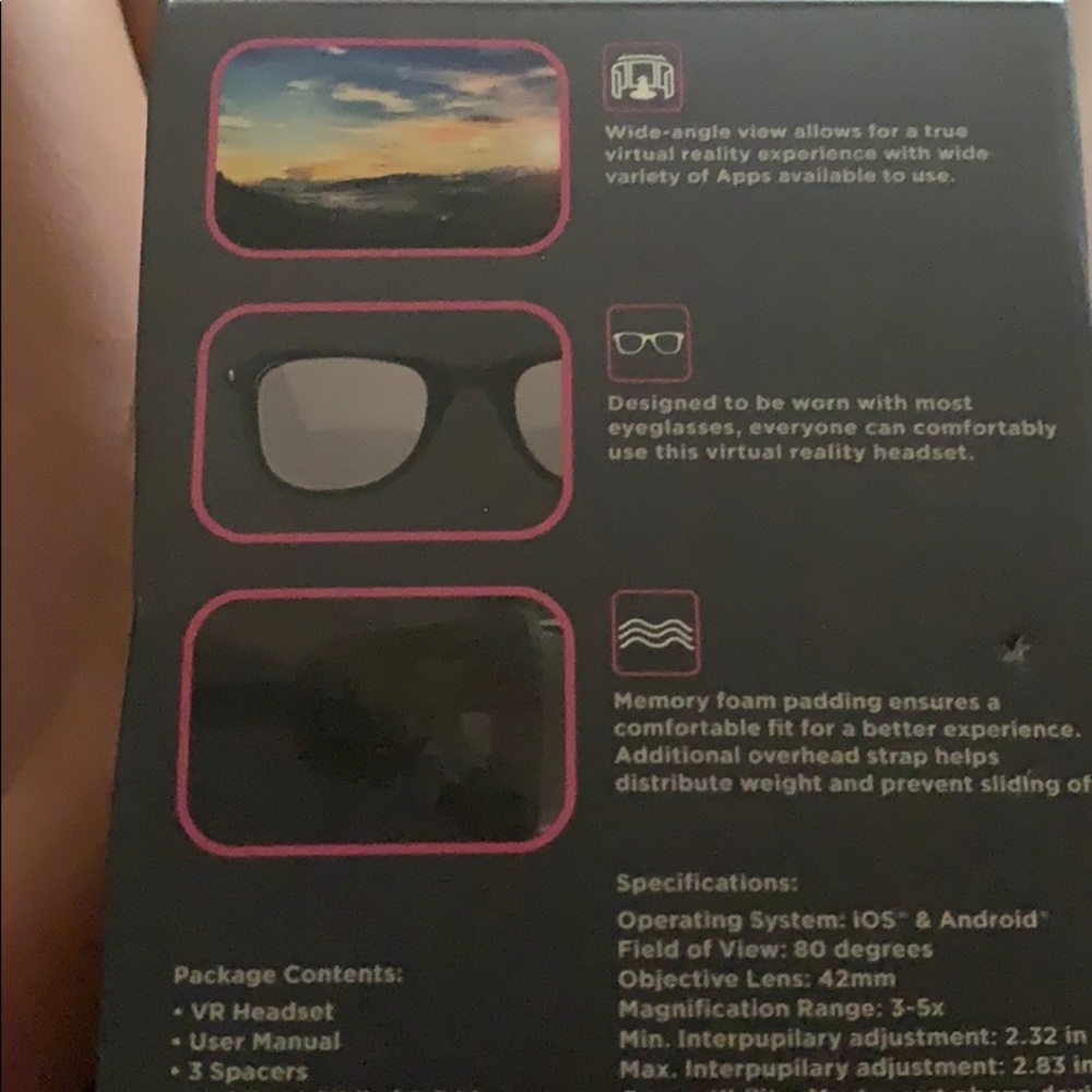 Virtual reality headset - Picture 2 of 4